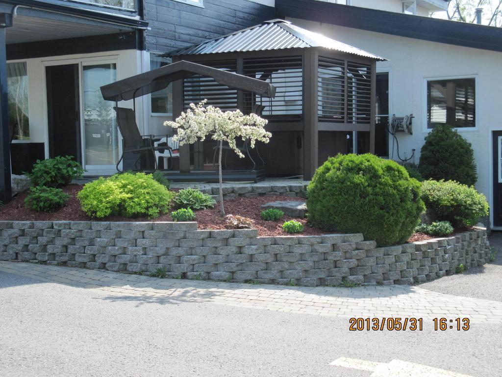 Motel Parc Beaumont Inc. Екстер'єр фото