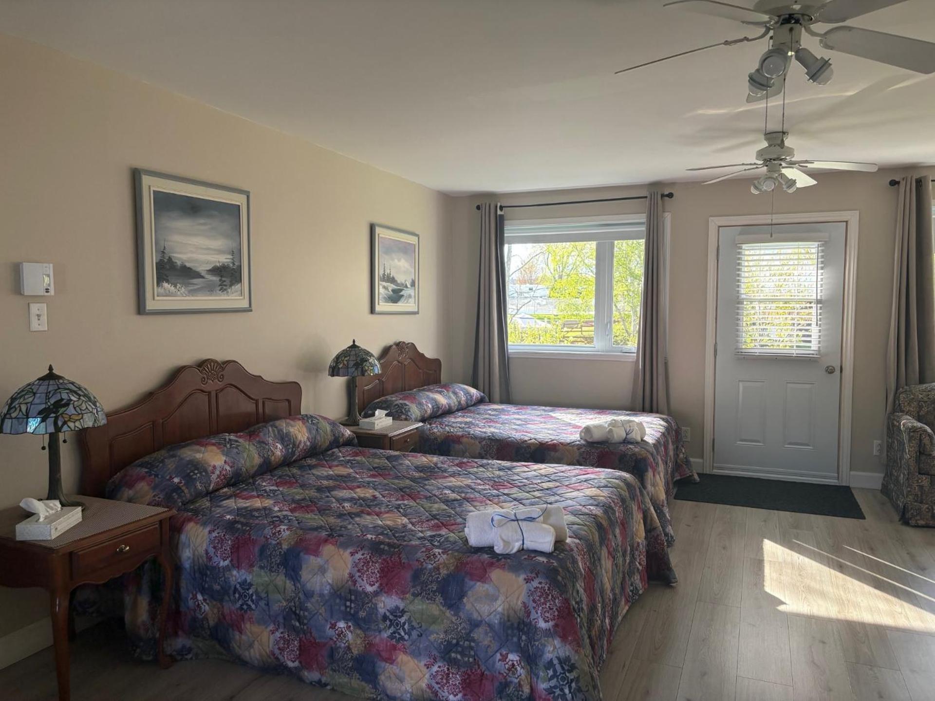 Motel Parc Beaumont Inc. Екстер'єр фото
