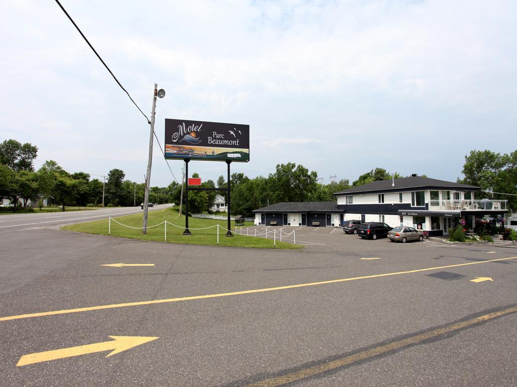 Motel Parc Beaumont Inc. Екстер'єр фото