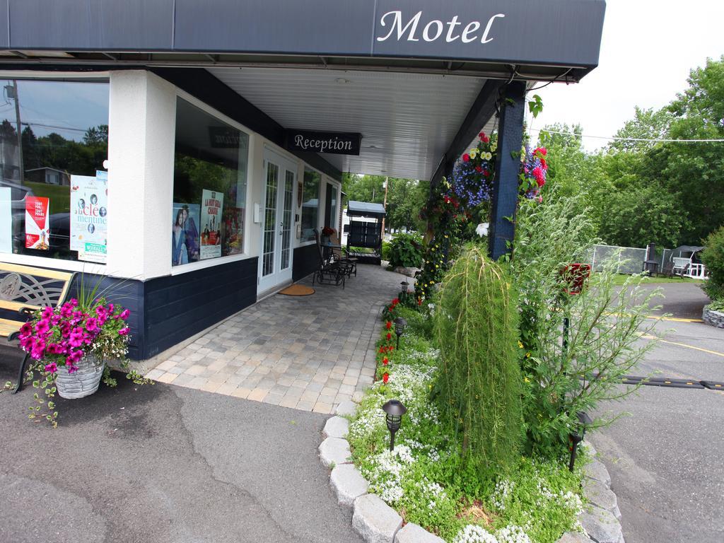 Motel Parc Beaumont Inc. Екстер'єр фото